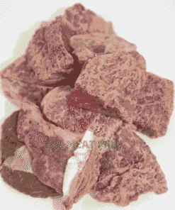 Fresh Torso Beef 1kg – Boneless beef cut from cow’s hump with visible fat marbling, ready for cooking
